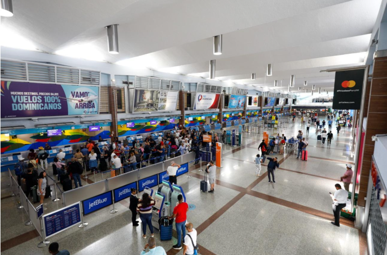 Entre enero y septiembre pasaron 15.98 millones de pasajeros, 7.5 % más que en el mismo período de 2025, según cifras de la Junta de Aviación Civil publicadas por El Caribe.