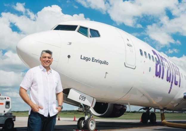 La aerolínea espera la autorización de Venezuela. La Junta de Aviación Civil ya aprobó seis rutas desde Santo Domingo y Punta Cana, pero el inicio se retrasó desde el verano de 2026.