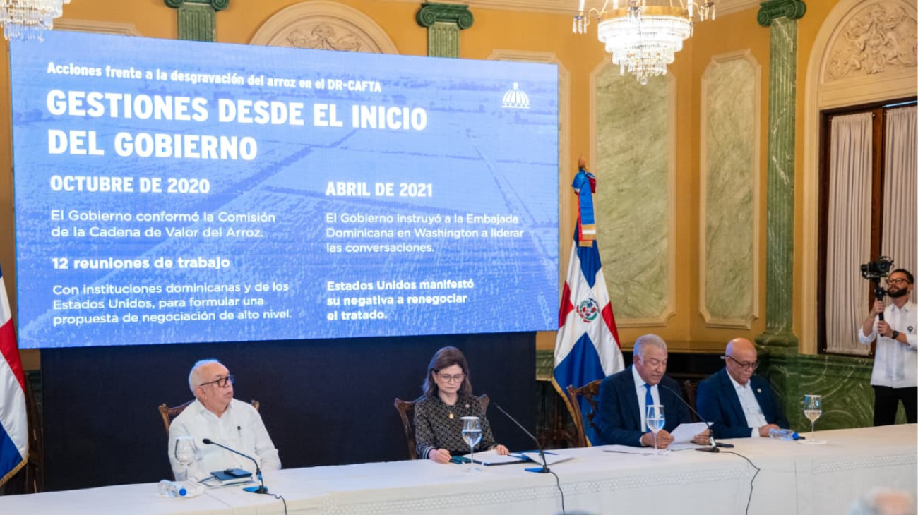 Daniel Peña dijo a la agencia EFE que el país aplicará la desgravación del DR-CAFTA, pero que el Gobierno la manejará para evitar un desequilibrio.